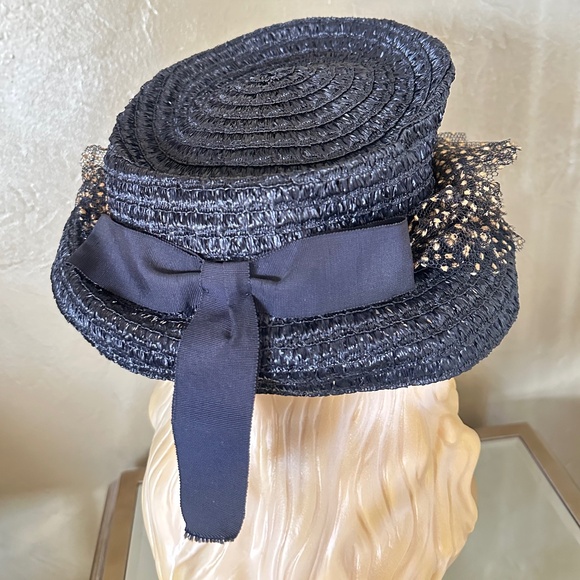 DARLING 1940s\' NAVY STRAW HAT WITH TALL CROWN & TAN DOTTED VEILING main image 6